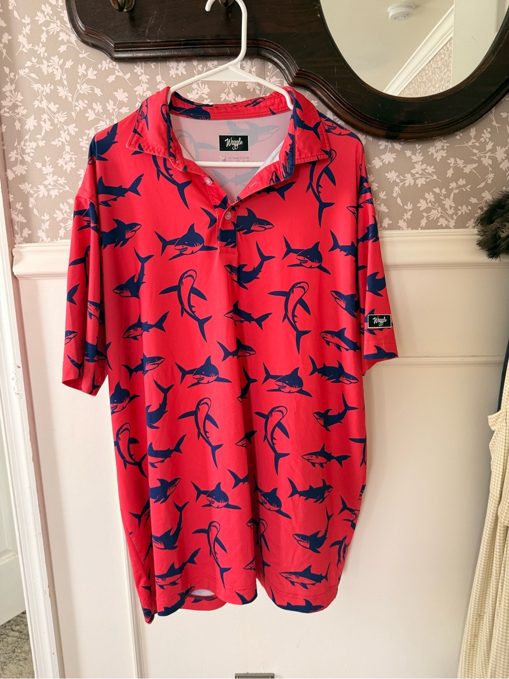 Waggle Golf Shark polo